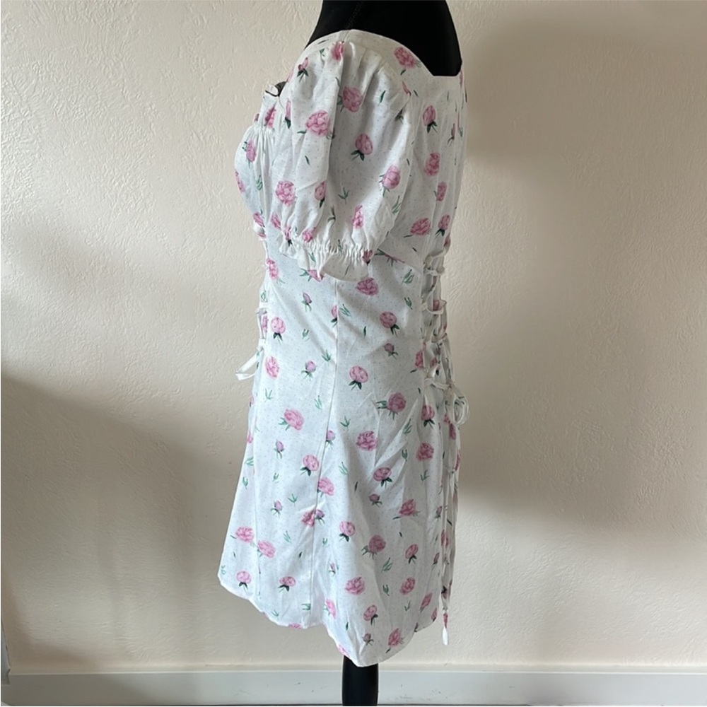 Floral White Dress with Pink Flowers - Picture 3 of 8